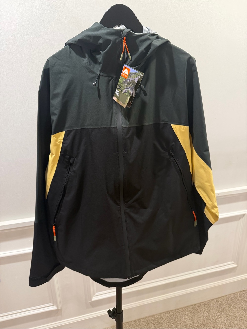 Mens Two-Tone Black & Dark Green Hooded Jacket with Yellow Accents-size M